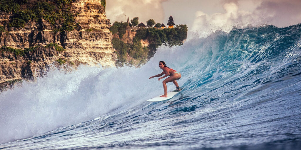 Uluwatu – Best for Surfing and Beach Clubs