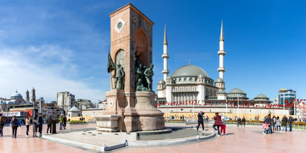 Taksim: Central and Bustling