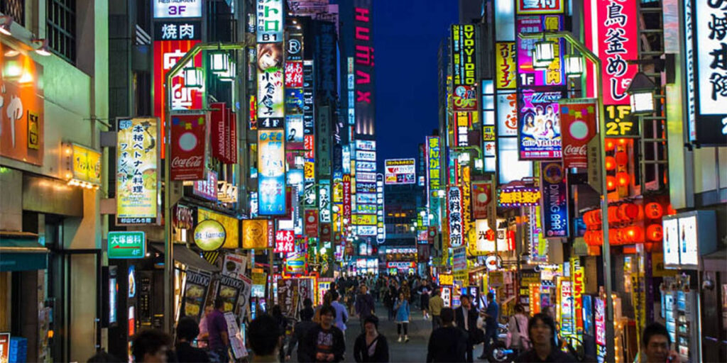 Roppongi: Where Art and Nightlife Meet